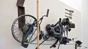 KWM Ausstellung On Air, Klang erzeugende Maschine aus Schrott