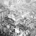 krefelder-rathaus-von-der-leyen-platz-luftbild-kirche-sankt-dionysius-krefeld-weltkrieg